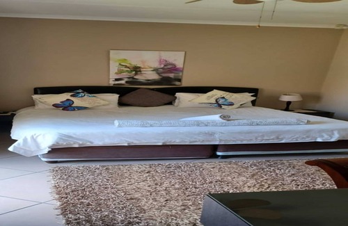 Greater Johannesburg Metropolitan Area Hotel | Matina guest house