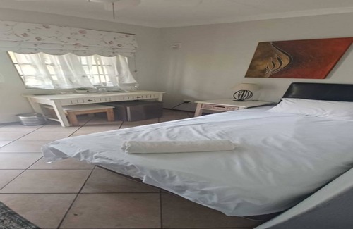 Greater Johannesburg Metropolitan Area Hotel | Matina guest house