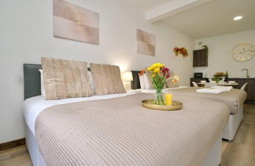 Coventry Apartment | Matlock Studio 1 - Coventry