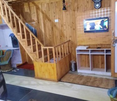 Theog House | Matri Pitri Cottage