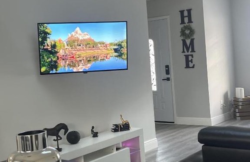 Orlando House | Matthews Cozy Place