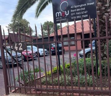 Krugersdorp Bed & Breakfast | MaU Bed and Breakfast