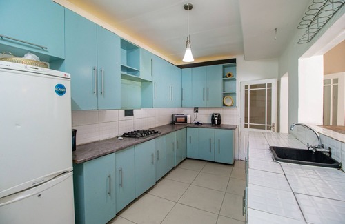 Belville House | Mauya Guesthouse