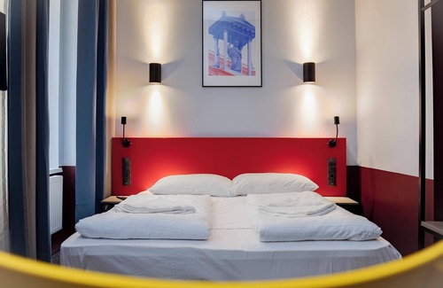 Erzsebetvaros Hotel | Maverick Athenaeum