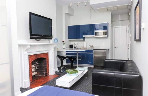 Back Bay Apartment | Maverick Suites at 245 Newbury St