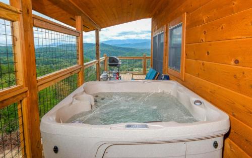 Sevierville Villa | Maw and Paws Retreat