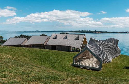 Oneroa House | Mawhiti - Stay Waiheke