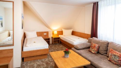 Weil am Rhein Hotel | Maximilian Hotel & Apartments Weil am Rhein/Basel