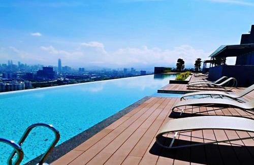 Bandar Tun Razak Apartment | Maxine Suites
