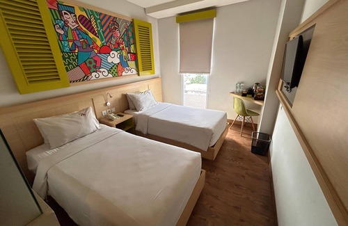 Menteng Hotel | MaxOneHotels.com at Kramat