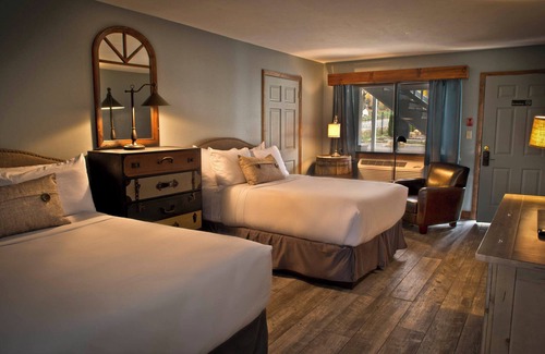 Lake Geneva Hotel | Maxwell Mansion