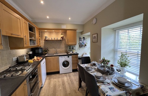 Dersingham Cottage | MAY BELL COTTAGE, pet friendly, with a garden in Dersingham