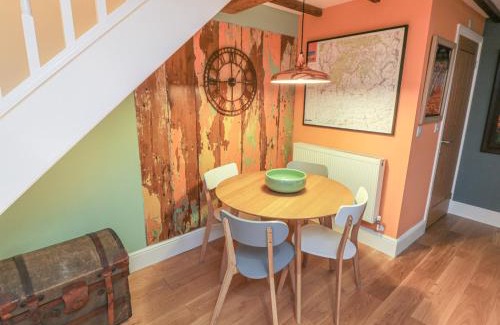 Snainton House | May Cottage