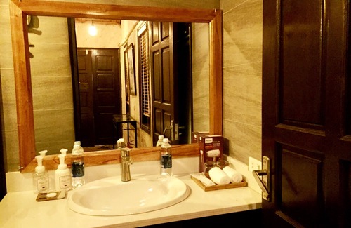 Hoa Lu Hotel | May Homestay Ninh Binh