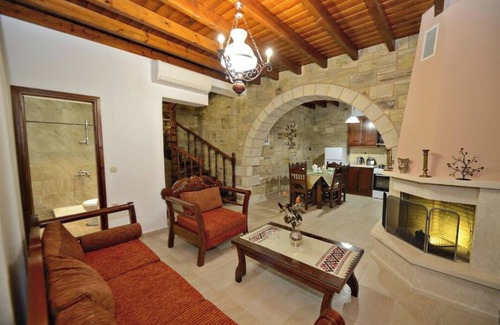 Zerviana Villa | May offer! Book at a discounted rate, valid until 31st May.
