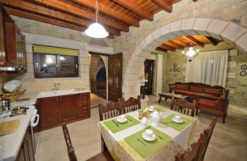 Zerviana Villa | May offer! Book at a discounted rate, valid until 31st May.