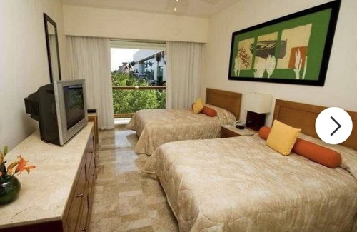 Marina Vallarta Resort | Mayan Palace at Vidanta Puerto Vallarta