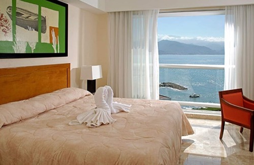 Marina Vallarta Resort | Mayan Palace at Vidanta Puerto Vallarta