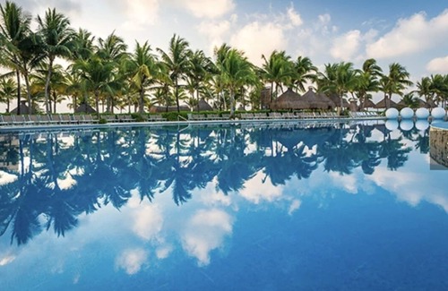 Villa Juarez Apartment | MAYAN PALACE ONE BEDROOM SUITE