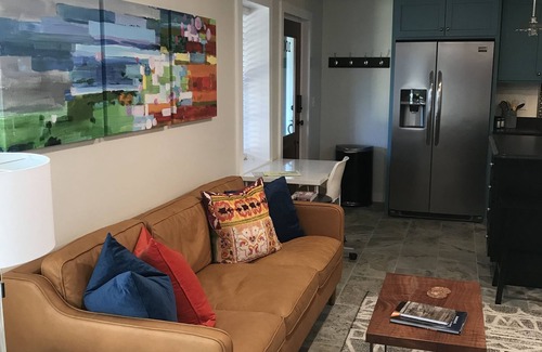 Mount Airy Apartment | Mayberry & Main - 'The Mayberry Suite'
