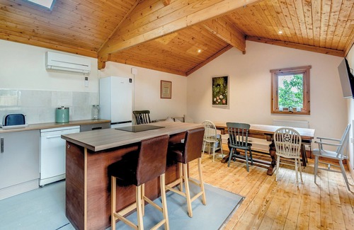 Sleaford Cottage | Mayfield Lodge - UK39917