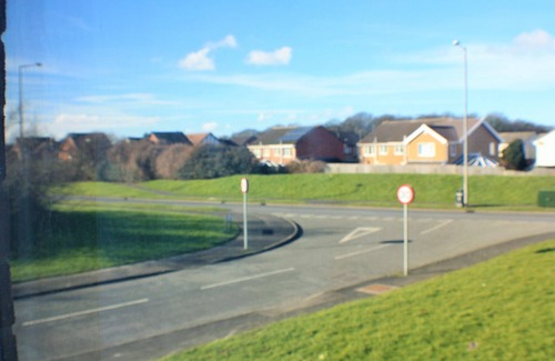 Thornton-Cleveleys House | Mayfield stay 4 to 30 days in 3 bed semi, 2mins to A585. Dogs welcome