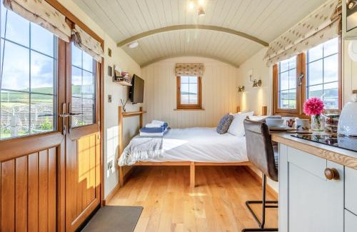 St Harmon House | Mayflower - Uk42359