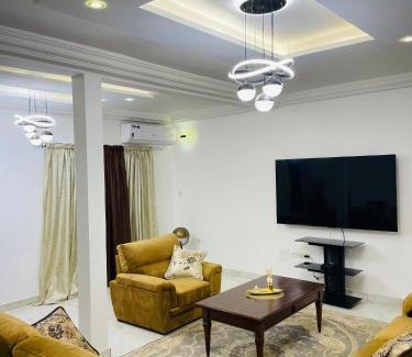 Ouakam Apartment | Mayna House