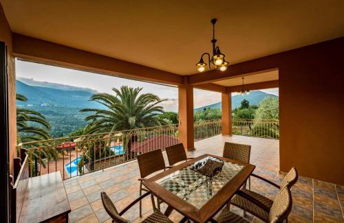 Stavros Apartment | Mazourka