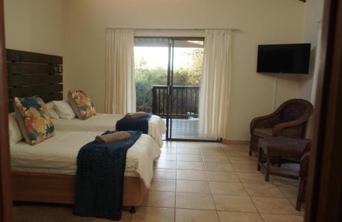 Hluhluwe Hotel | Mazuri Bush Cottages