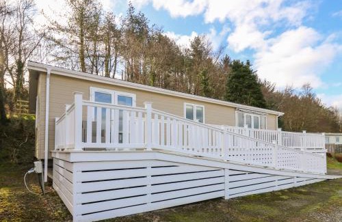 Borth House | McAuliffe Lodge