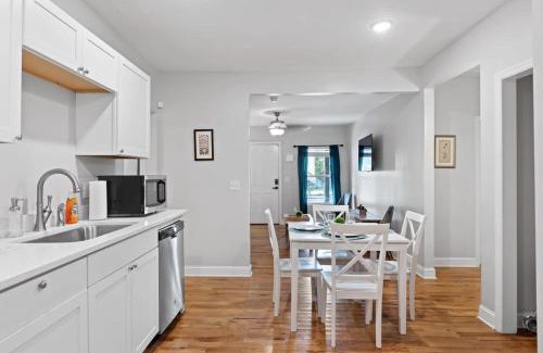 Chattanooga House | McCallie Dugout- 5 mins to Zoo, 10 Mins to Downtown!