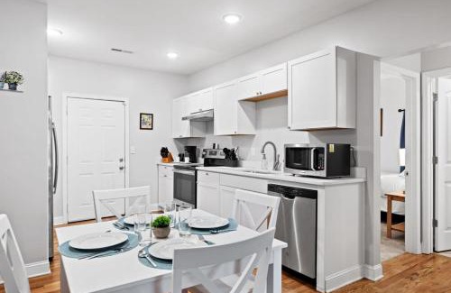 Chattanooga House | McCallie Dugout- 5 mins to Zoo, 10 Mins to Downtown!