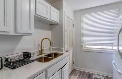 Bronzeville House | McCormick Place, 3 bedroom house