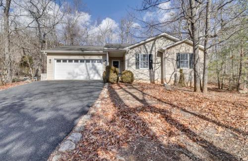 Massanutten House | McGaheysville Vacation Rental, 1 Mi to Skiing!