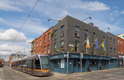 City Centre Dublin Hotel | McGettigan's Townhouse - Olives & Figs Bistro