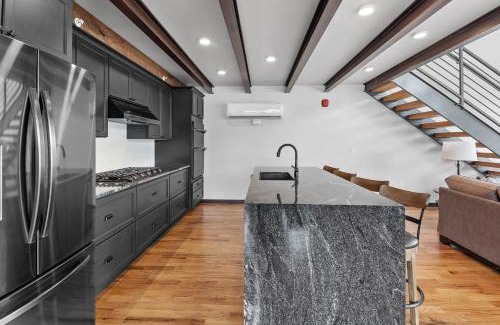 Hill City Apartment | McGregor & Main - Luxury Lofts