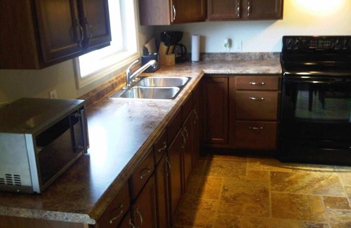 Miller Lake Cabin | McIvor Getaway Cottage - Pet-Friendly Retreat Near Lake Huron – Budget-Friendly!