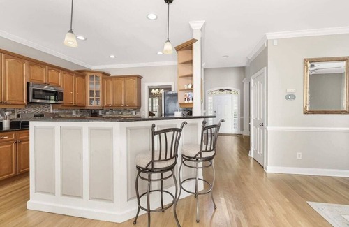 Charlotte House | McKee Manor- South CLT/Matthews-3000 Sq Ft