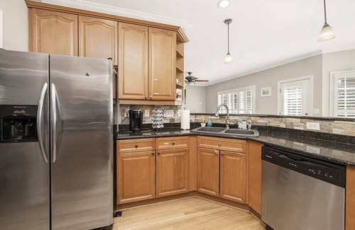 Charlotte House | McKee Manor- South CLT/Matthews-3000 Sq Ft