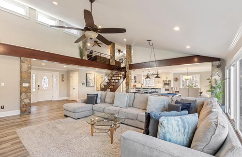 Mooresville House | McNaron Escape