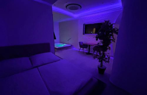 Stadtmitte Apartment | me and SPA