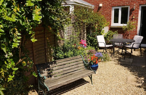 Bridport Cottage | Mead Cottage