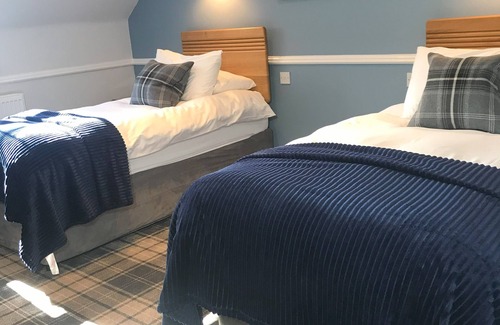 Jedburgh House | Meadhon House