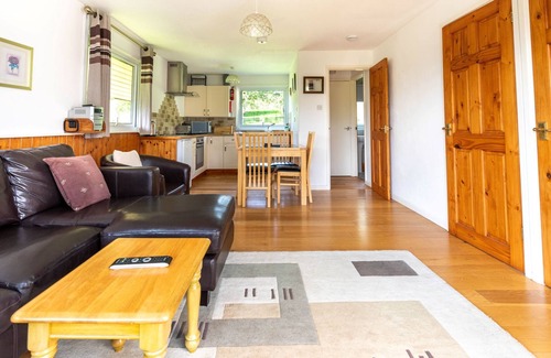 Fivelanes House | Meadow Lodge 2 by Interhome
