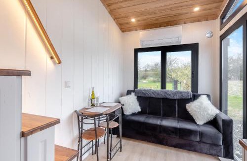 Alford House | Meadow Lodge - Uk48561