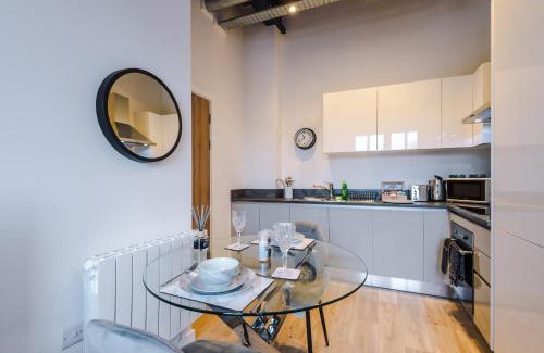 Offerton Apartment | Meadow Mill Apartments by Staycay
