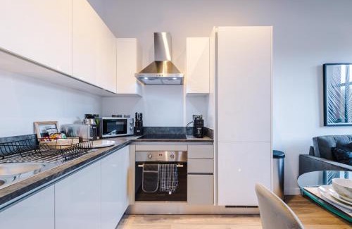 Offerton Apartment | Meadow Mill Apartments by Staycay