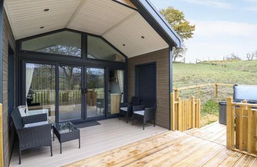 Llandrindod Wells House | Meadow Retreat
