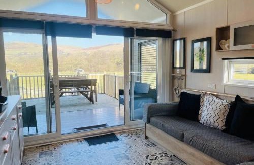 Rhayader House | Meadow Retreat